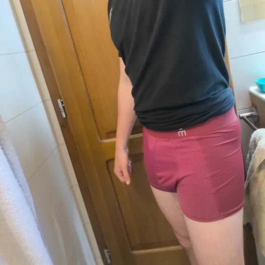 Customer wearing burgundy Majella